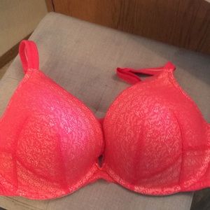 Cacique 42DD coral bra